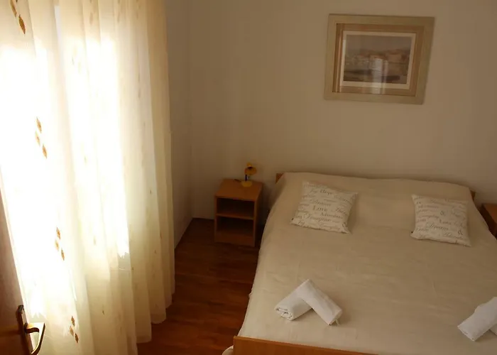 Apartment Ante