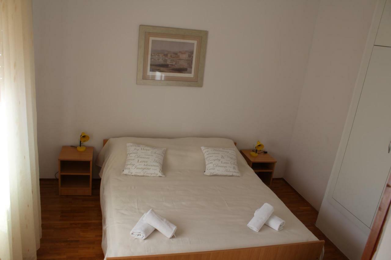 Ante Apartamento *